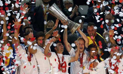 Benfica không thể vượt qua lời nguyền
